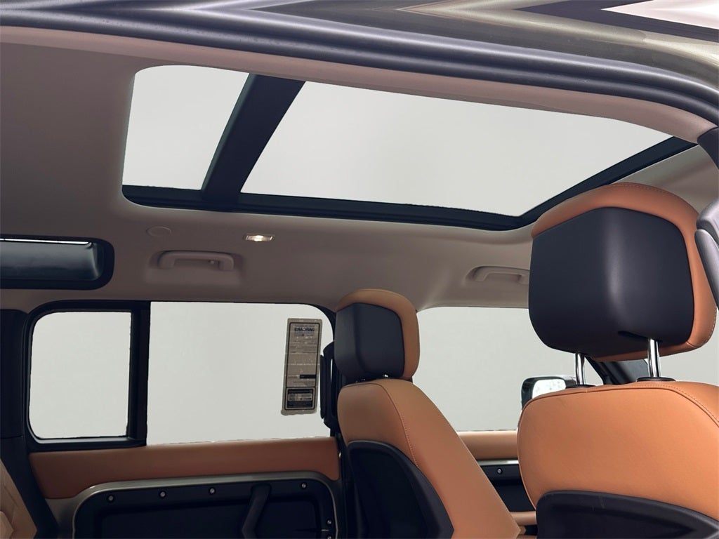 2023 Land Rover Defender 110 S