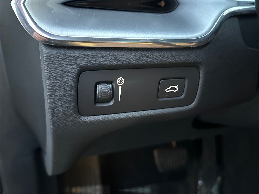 2020 Volvo XC60 T5 Momentum