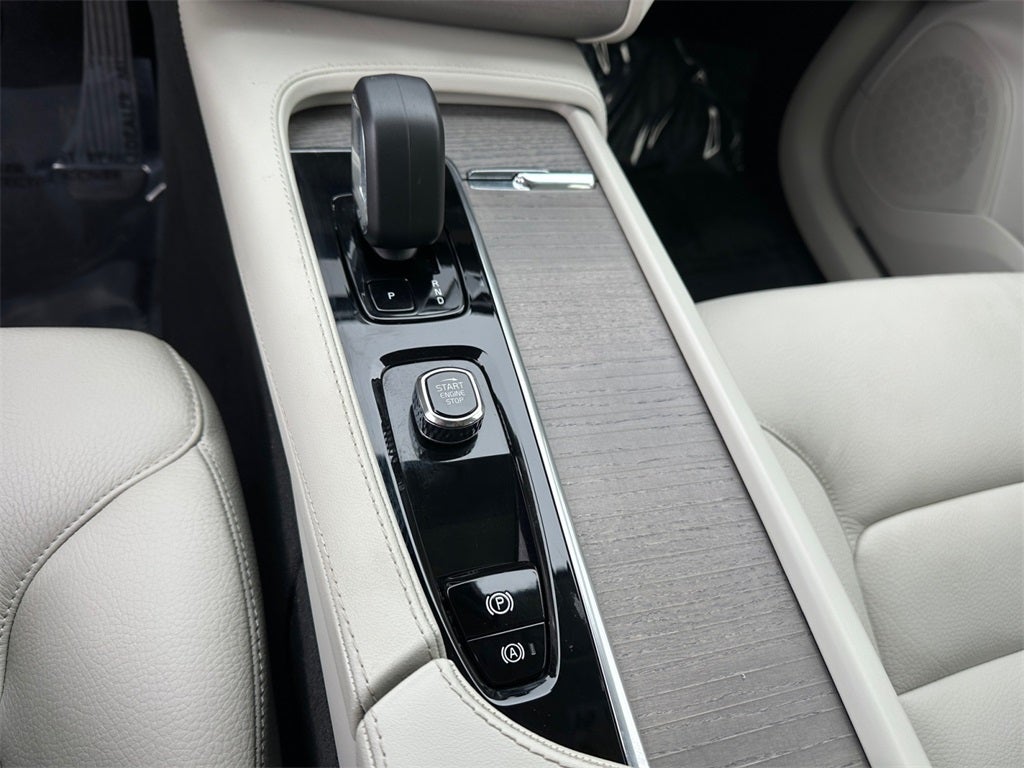 2023 Volvo XC90 Recharge Plug-In Hybrid T8 Plus Bright Theme 7 Passenger Volvo Certified Pre-Owned