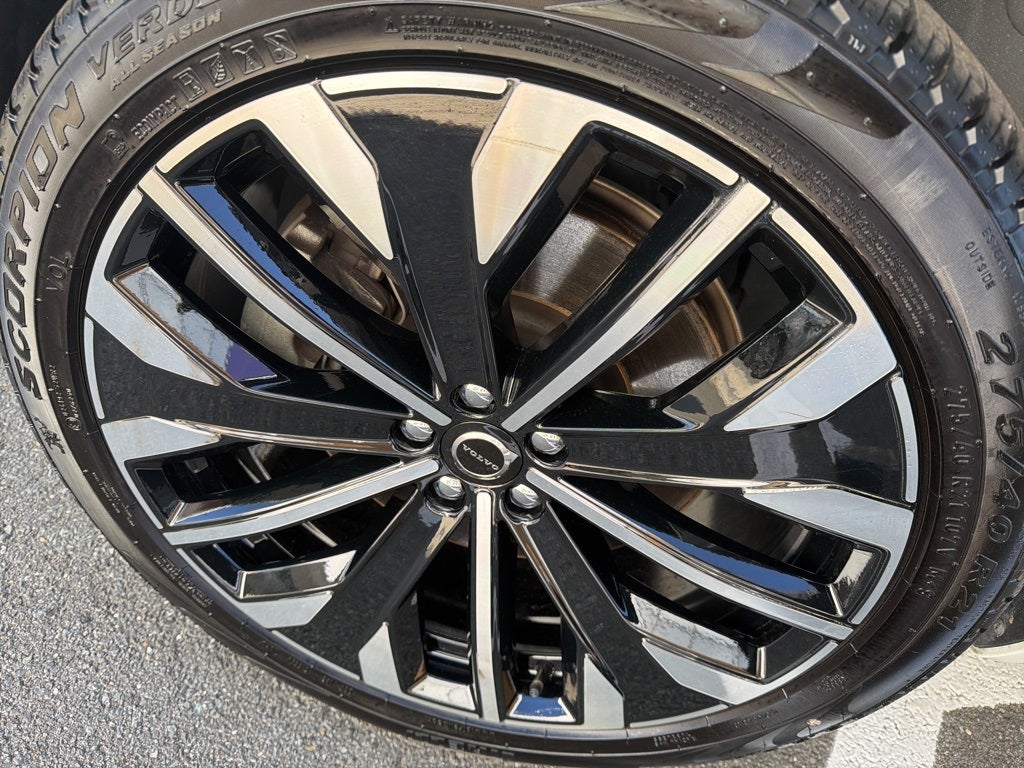 2023 Volvo XC90 Recharge Plug-In Hybrid T8 Plus Bright Theme 7 Passenger Volvo Certified Pre-Owned