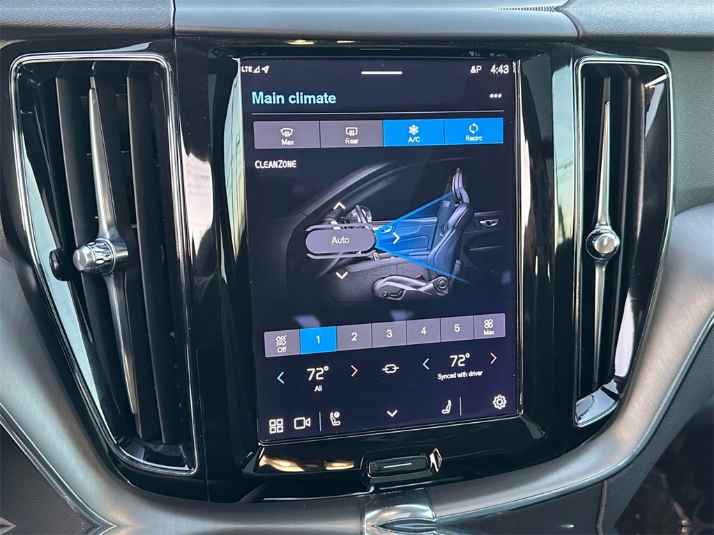 2023 Volvo XC60 B5 Core