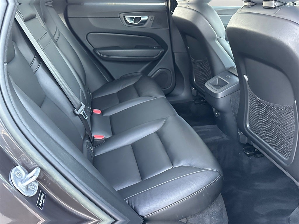 2023 Volvo XC60 B5 Core