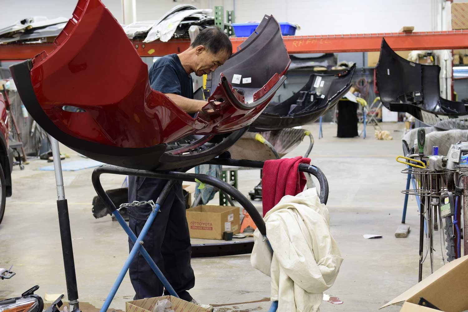 DARCARS Pre-Owned Fairfax Collision 